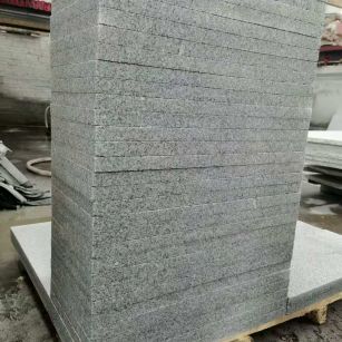 烟台 花岗岩 地铺成品300*600，尺寸标准、厚薄均匀