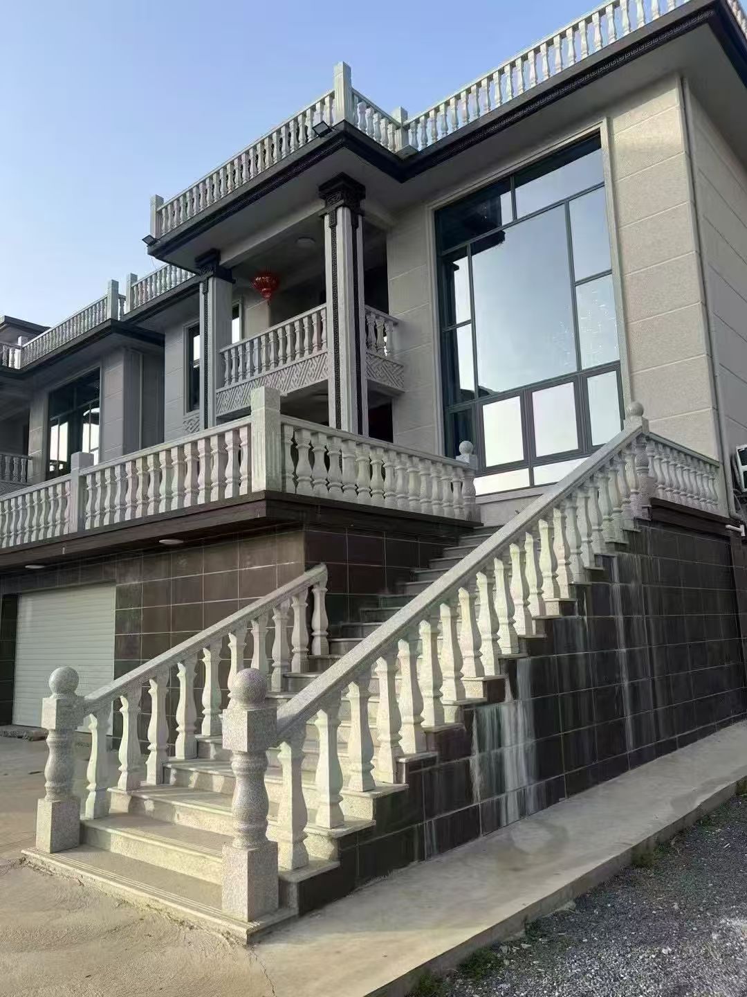 烟台 芝麻白别墅阳台栏杆，楼梯栏杆