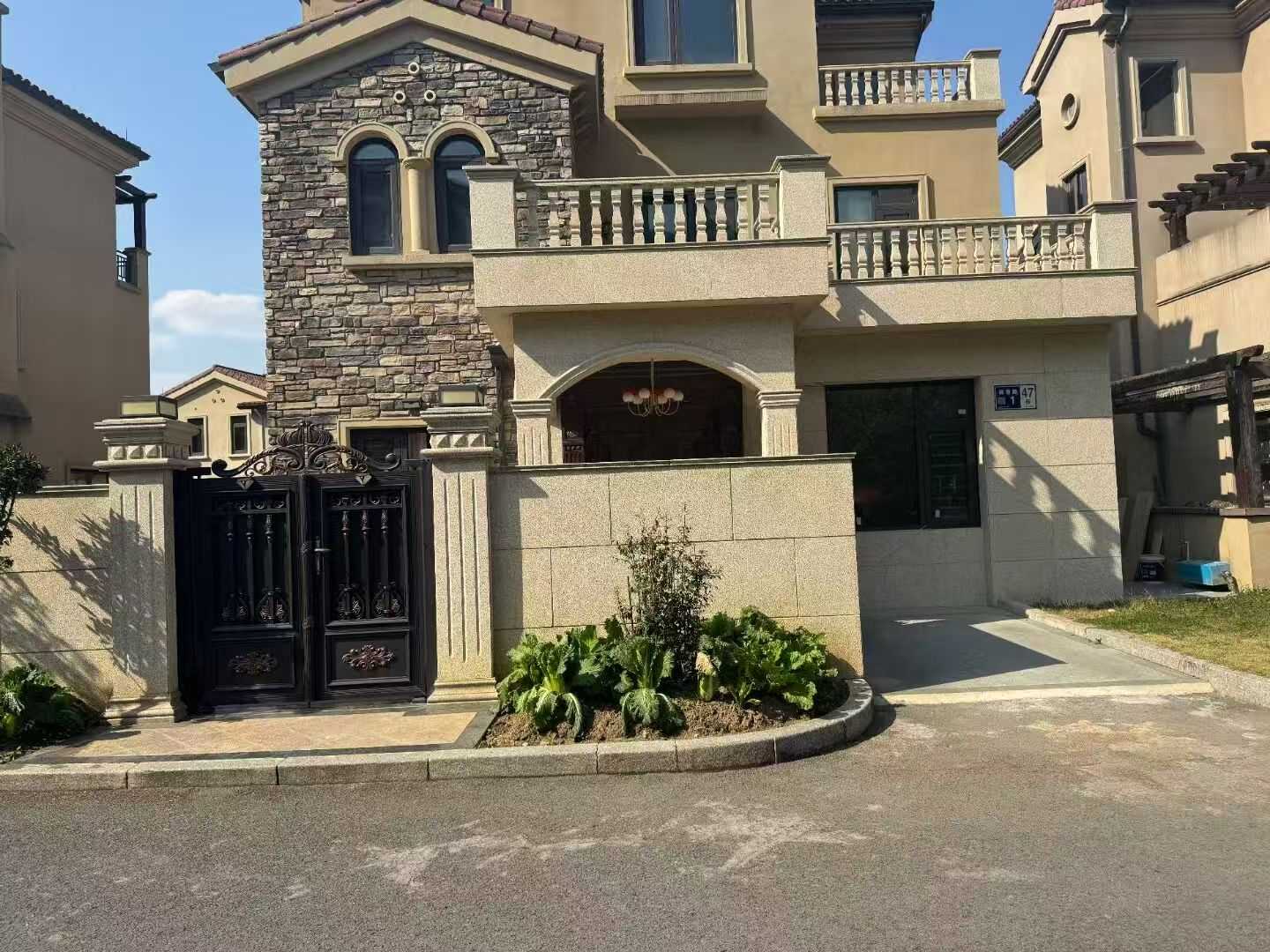 烟台黄金麻别墅干挂效果展示