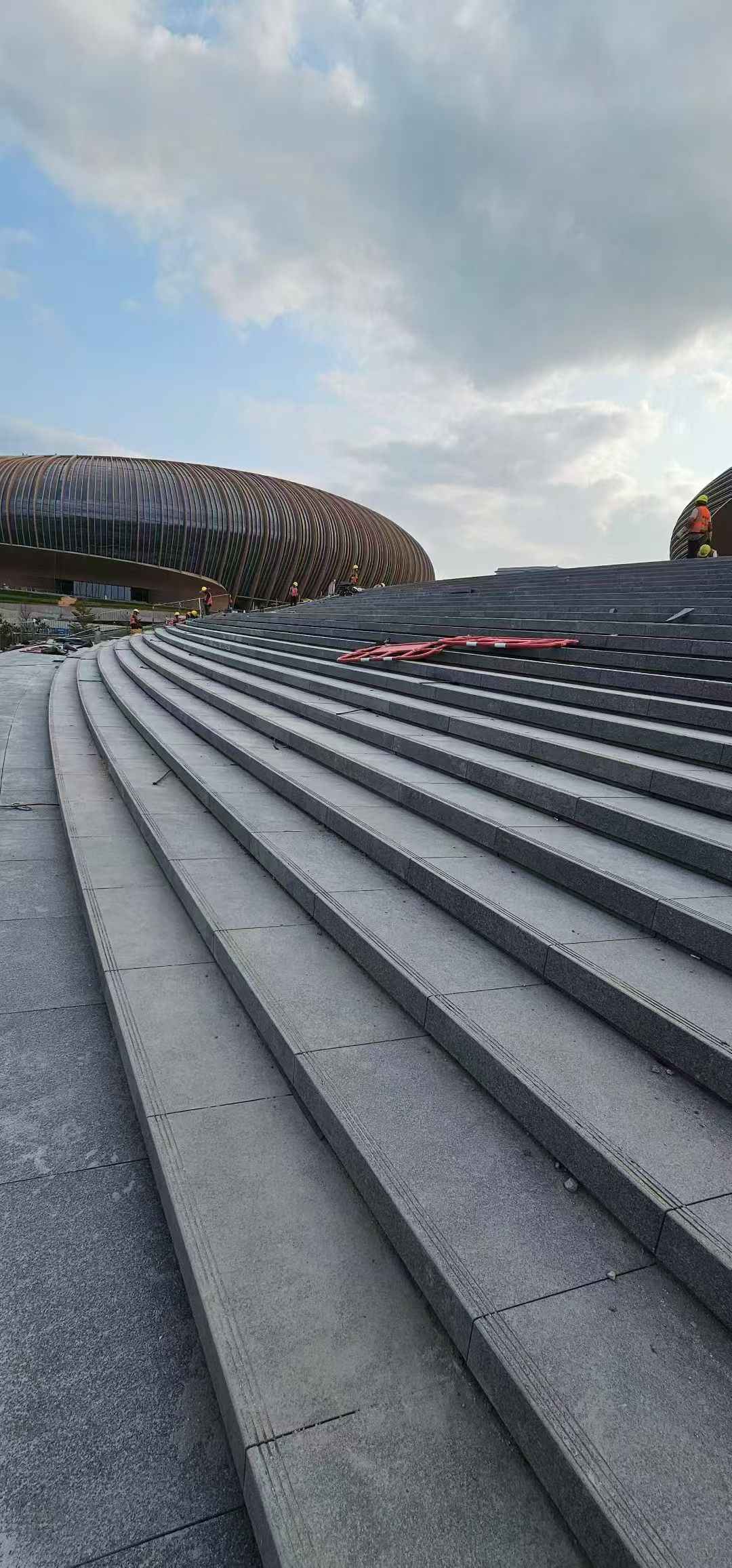 烟台 弧形整石台阶铺装效果图