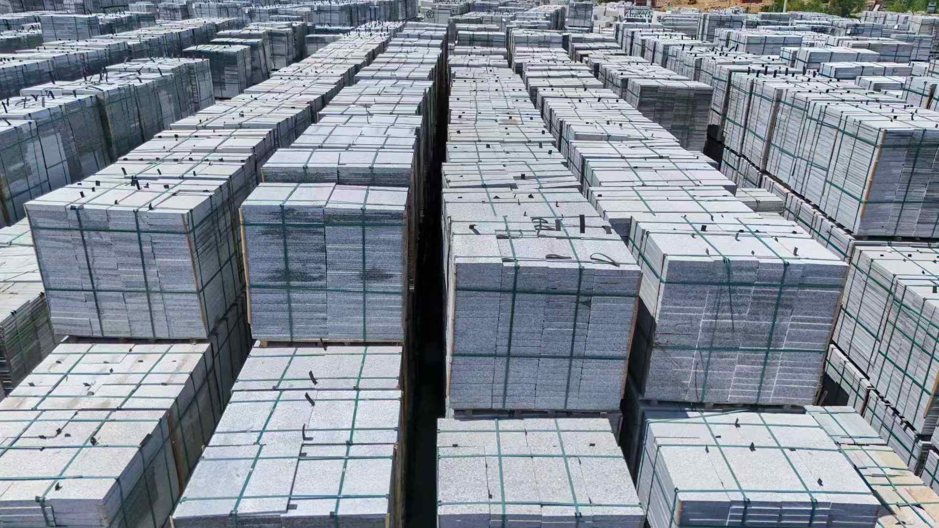 烟台 芝麻白、芝麻灰、芙蓉白地铺成品，大量现货