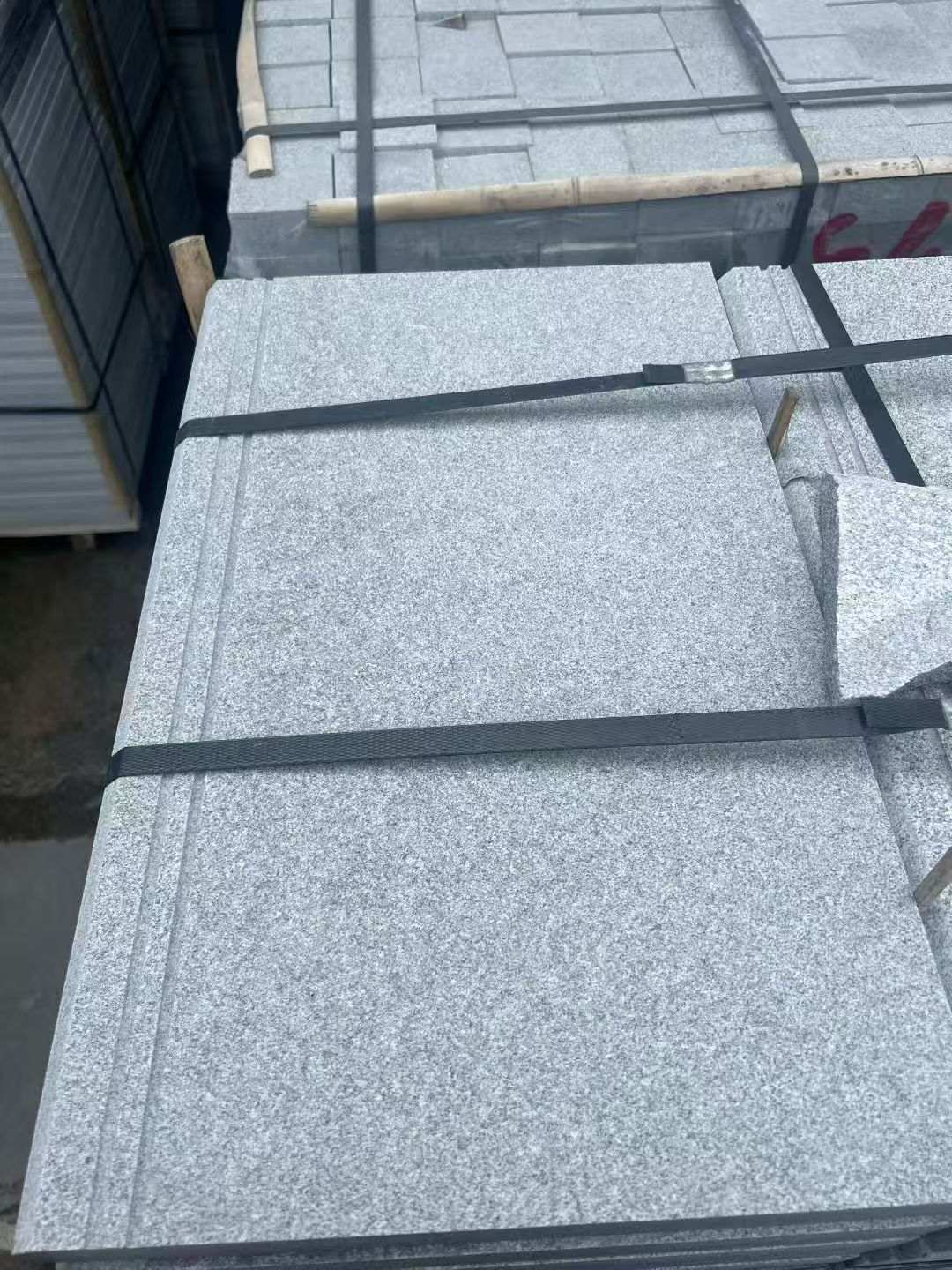 烟台 芝麻灰火烧面拉槽台阶