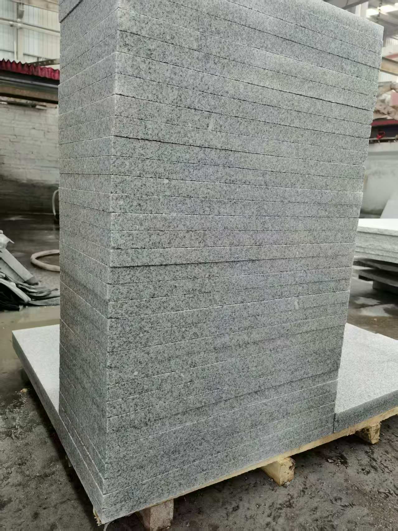 烟台 花岗岩 地铺成品300*600，尺寸标准、厚薄均匀